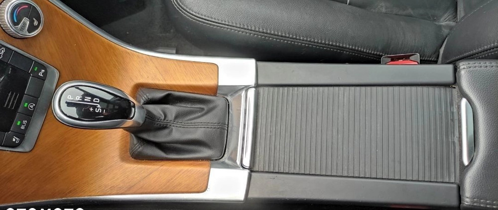 Volvo XC 60 cena 93900 przebieg: 138412, rok produkcji 2017 z Bobowa małe 781